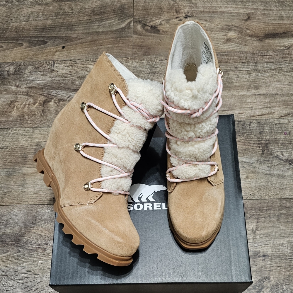 Sorel insulated waterproof boots women's size 9